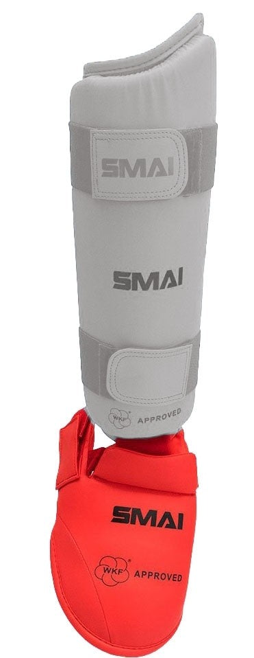 WKF Spannschutz , rot ergonomische Passform – mit Klettverschluss