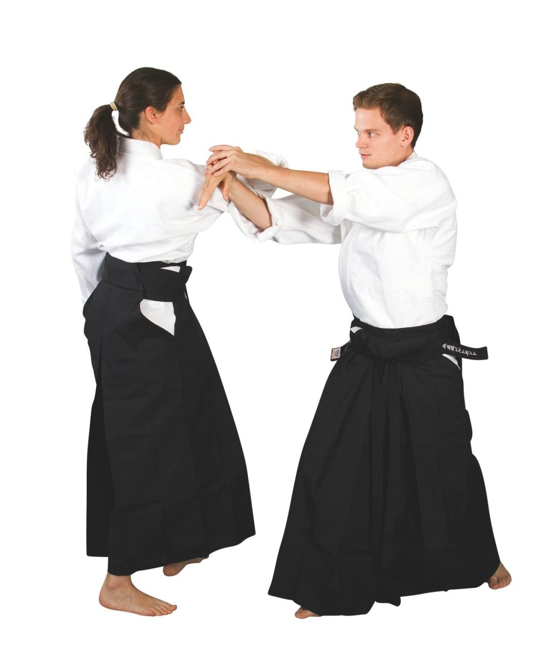 TEKKA BUDO Hakama schwarz - aus Mischgewebe - Aikido Kendo Kampsport - Größe 150 bis 200 cm