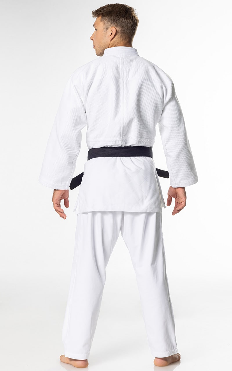 MIZUNO Judoanzug Yusho lll IJF weiß - 750g Mischgewebe - Profi Judo Gi SET Judojacke, Judohose mit Schnürbund